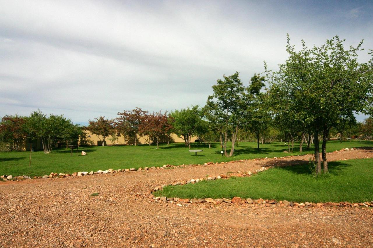 Gondwana Etosha Safari Camp Villa Okaukuejo Kültér fotó